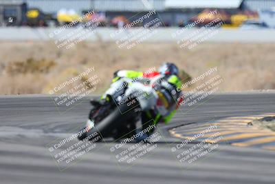media/Oct-19-2024-CVMA (Sat) [[7df39c5a0d]]/Race 4-Formula Middleweight/